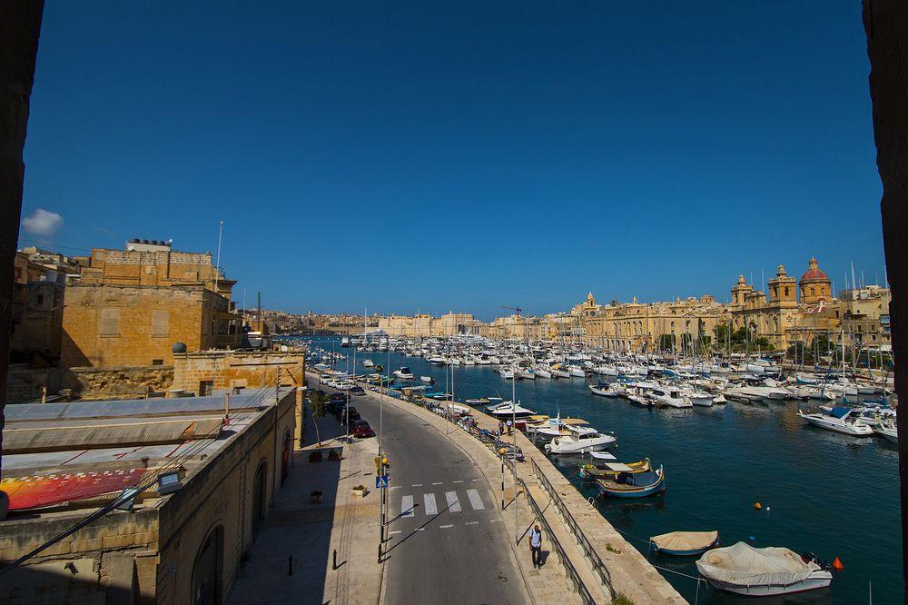 Cugo Gran Macina Malta Hotel Senglea Exterior photo